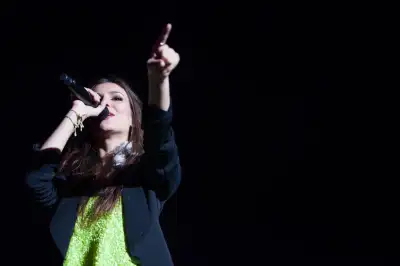 Victoria Justice's Electrifying Performance at the Orange County Fair